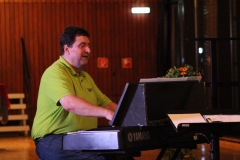 Klaus Breuninger am Klavier