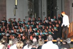 Solitude-Chor, High 'n' Mighty Bigband (Ltg. Frank Knoll), Stepdancer Valentin Schlott